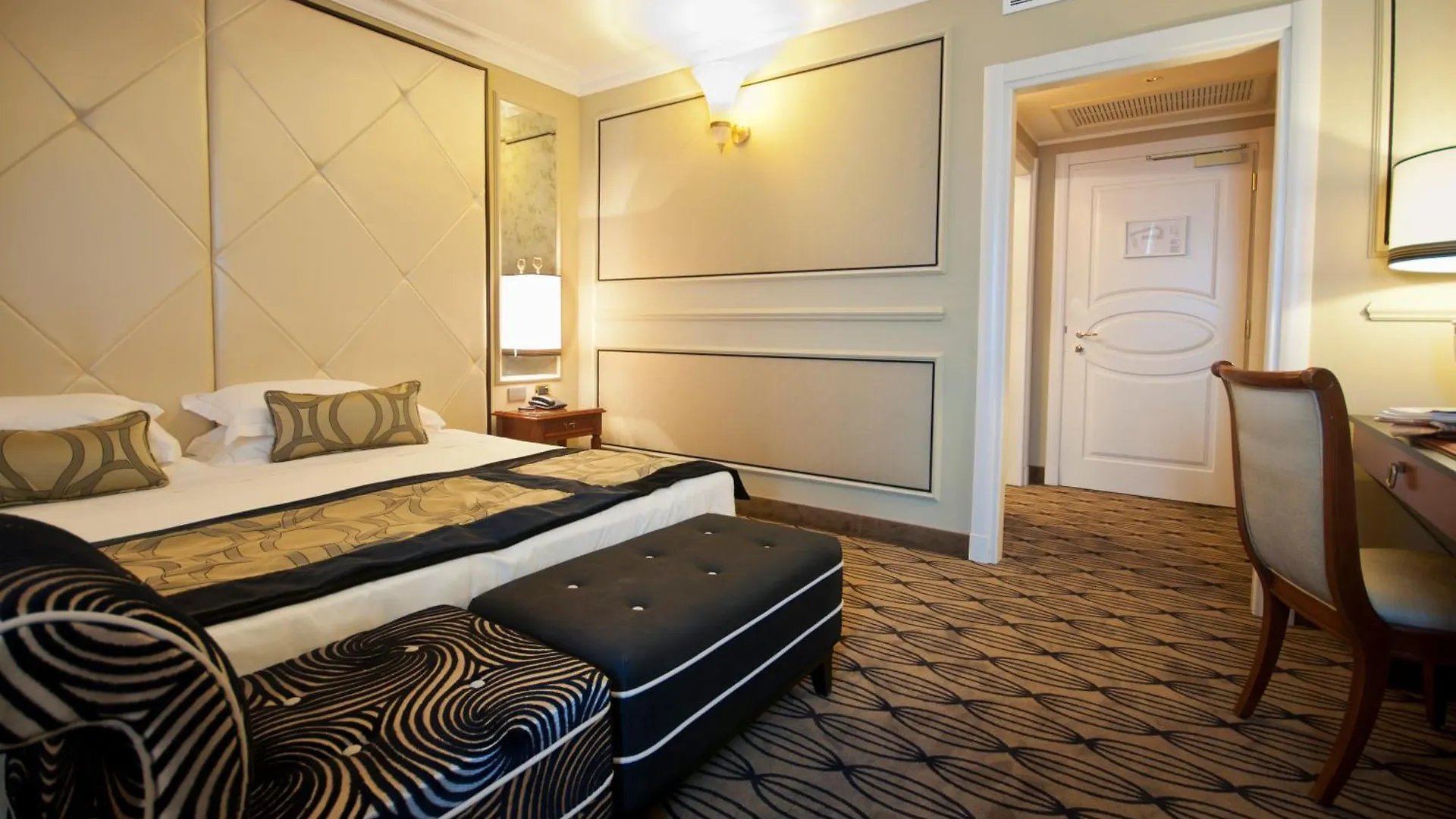 Grand Visconti Palace Milano 4*,